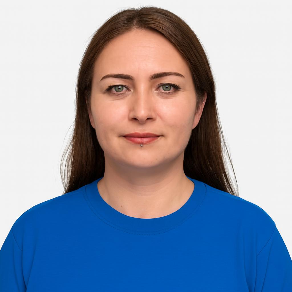 Ana G.